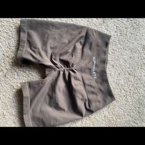Alphalete amplify shorts